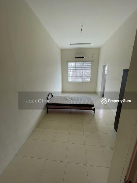For Rent - Kampar Putra
