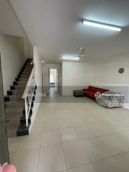 For Rent - Kampar Putra