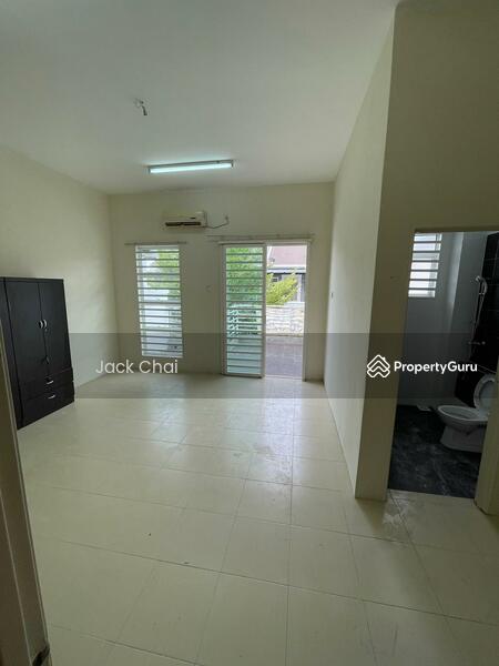 For Rent - Kampar Putra