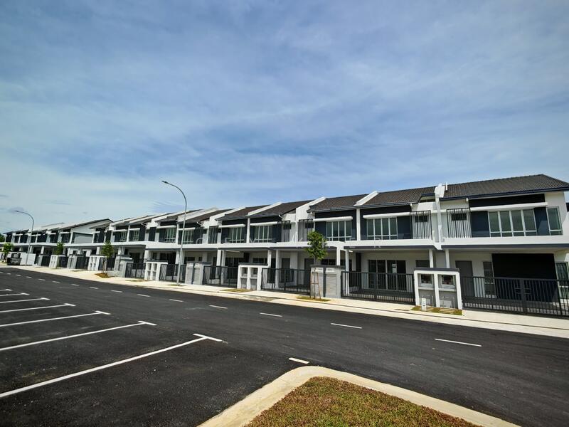 Untuk Dijual - Amverton Hills @ Sungai Buloh