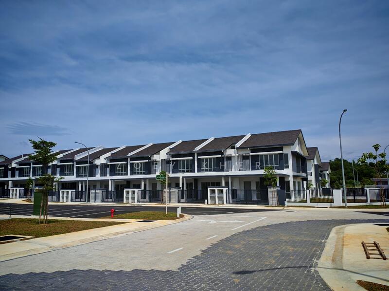 Untuk Dijual - Amverton Hills @ Sungai Buloh