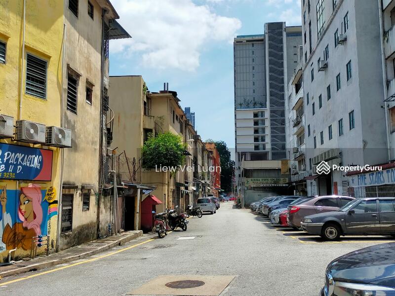 For Sale - Pudu 3 storey Shop and office under market easy load and parkCheap Sale