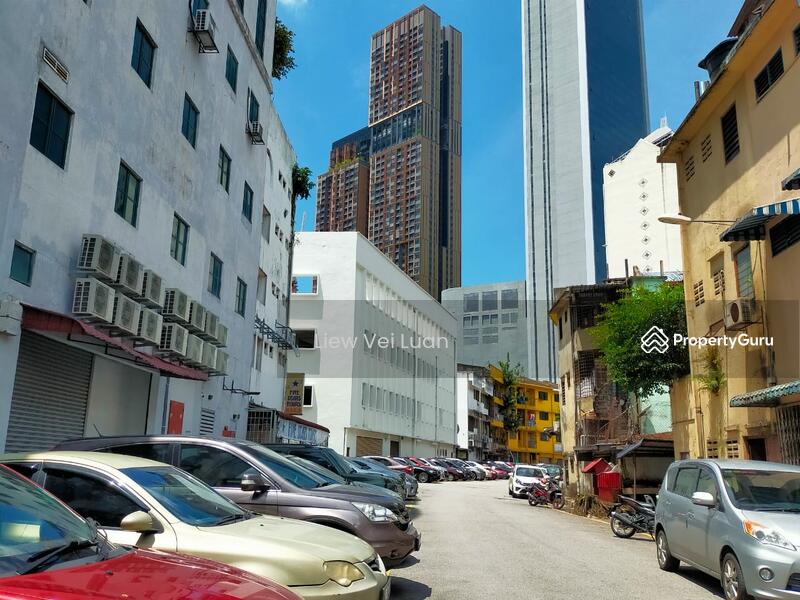 For Sale - Pudu 3 storey Shop and office under market easy load and parkCheap Sale