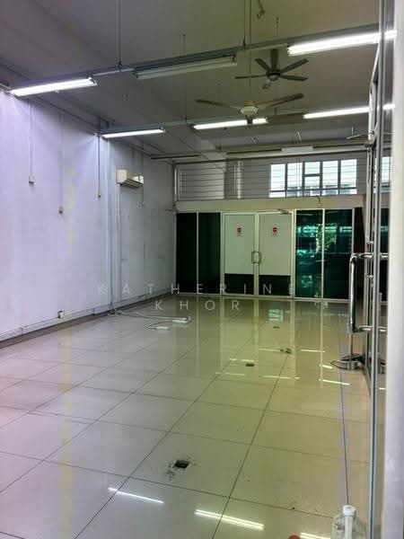 Shop / Office untuk Disewa di Pulau Pinang (Jelutong) - Katherine Khor - Interior - PropertyGuru.com.my