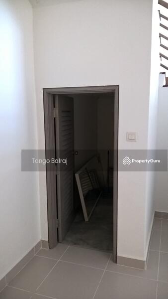 For Sale - Bandar Enstek