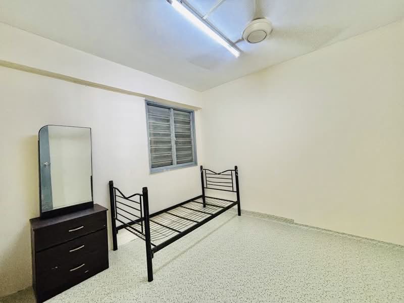 Rumah Flat untuk Disewa di Sri Penara - Erin Yusof - Bedroom - PropertyGuru.com.my