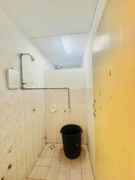 Flat for Rent at Sri Penara - Erin Yusof - Bathroom - PropertyGuru.com.my