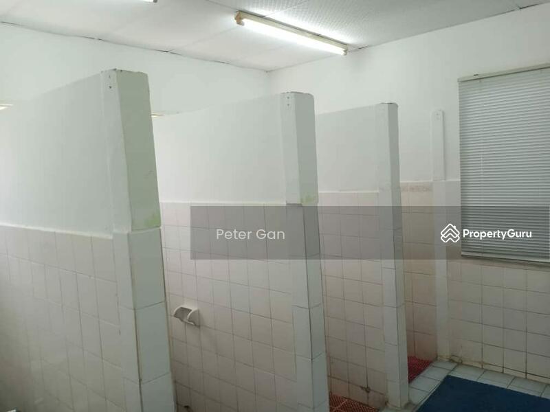 Untuk Disewa - First Garden Bungalow for Rent