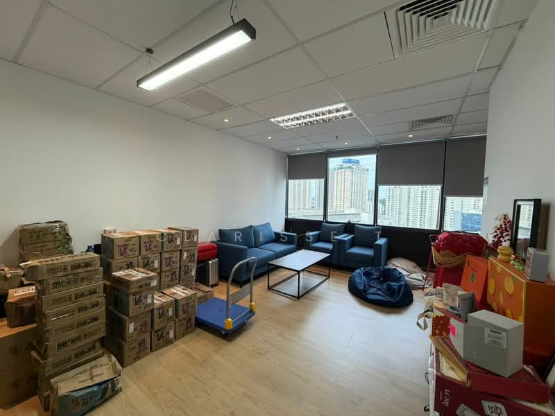 Pejabat untuk Disewa di KL City Centre (Kuala Lumpur) - Clarisse T - Living Room - PropertyGuru.com.my