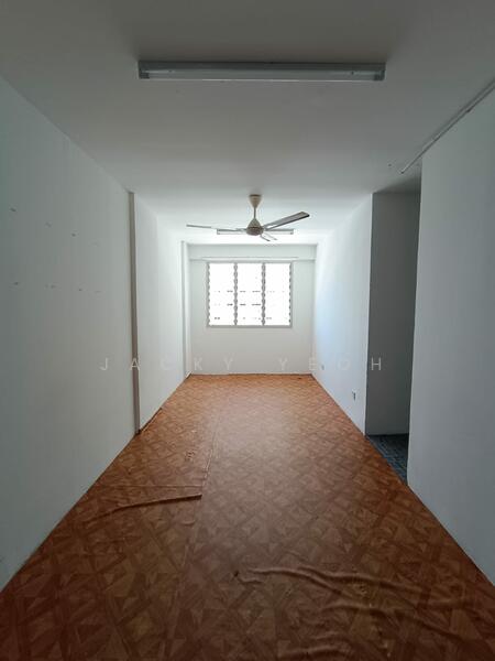 Untuk Disewa - Sri Saujana