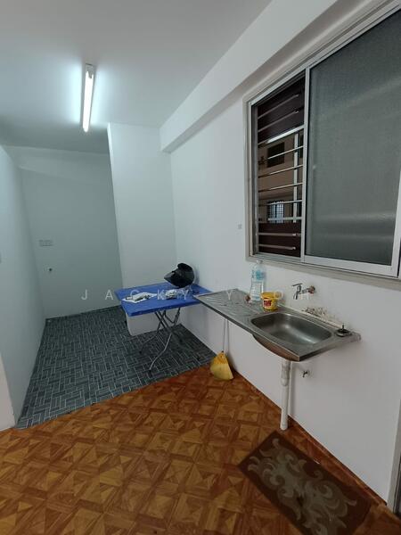 Untuk Disewa - Sri Saujana