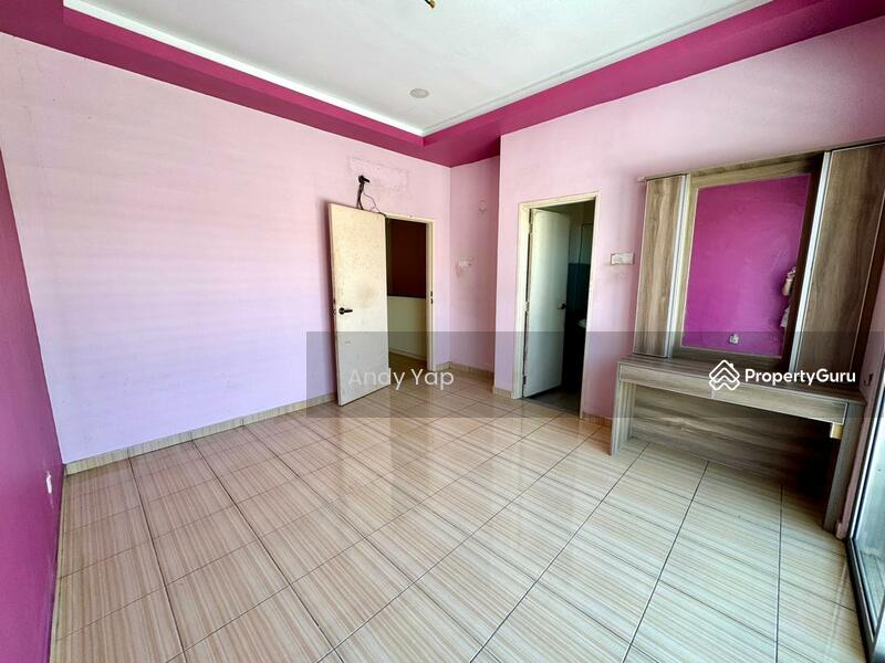 2-storey Terraced House for Sale in Bandar Country Homes (Rawang) - Andy Yap - PropertyGuru.com.my