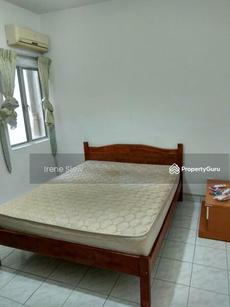 Untuk Dijual - Renovated Spanish Villa Condo Taman Tasik Jaya Senawang For sale