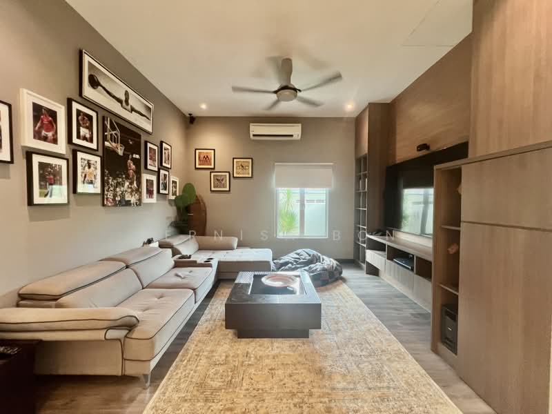 Bungalow House untuk Dijual di Bukit Gasing, Seksyen 5 (Petaling Jaya) - Bernisa Bon - Living Room - PropertyGuru.com.my