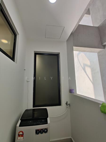 For Rent - Sapphire Paradigm