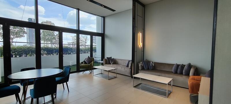 For Rent - Sapphire Paradigm