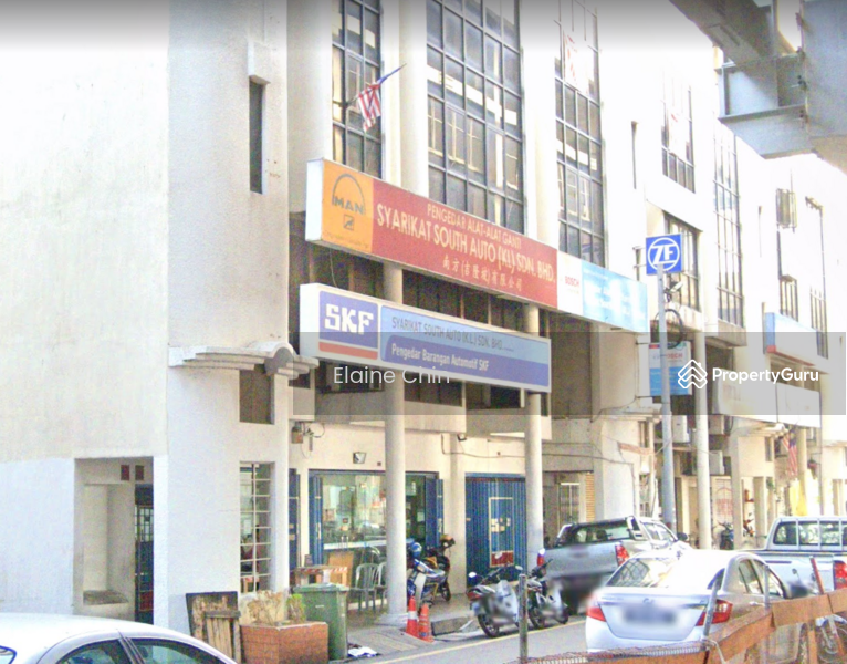 Jalan Ipoh Batu 4, 3 Storey shop with Mezzanine Floor for Sale, Jalan