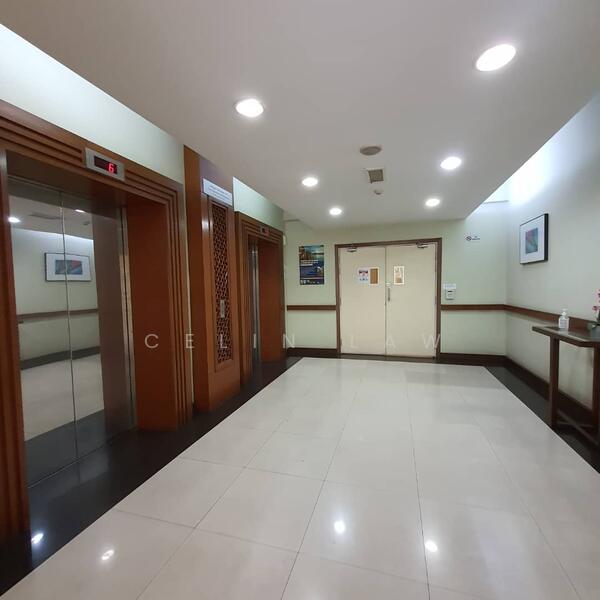 For Sale - 2 Bed 2 Bath in Damansara Heights (10 Semantan Suites) , below market, near MRT