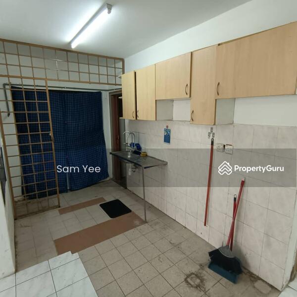 Pangsapuri untuk Dijual di Lestari Apartment - Sam Yee - PropertyGuru.com.my