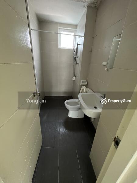 Untuk Disewa - The Regina