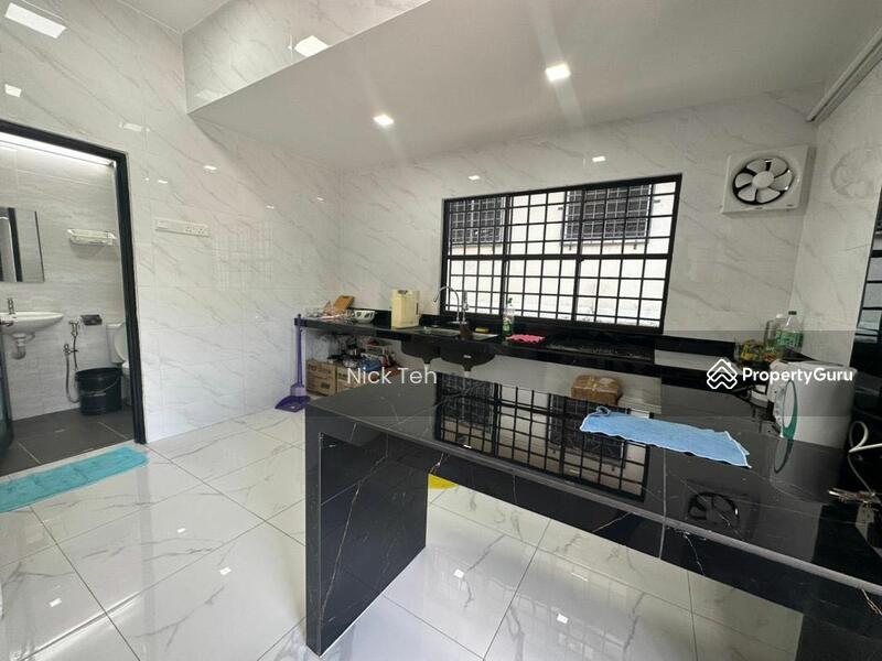 Taman sea, SS23, Taman Sea, Petaling Jaya, Selangor, 4 Bedrooms, 2000
