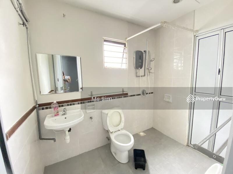 Park Villa Townhouse, Jalan BP 11, Bukit Puchong, Puchong Utama