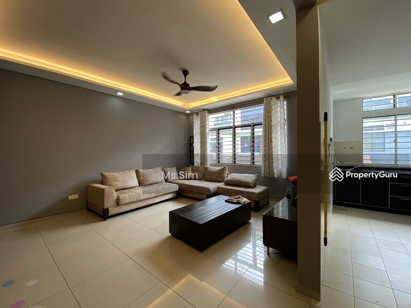 Park Villa Townhouse, Jalan BP 11, Bukit Puchong, Puchong Utama