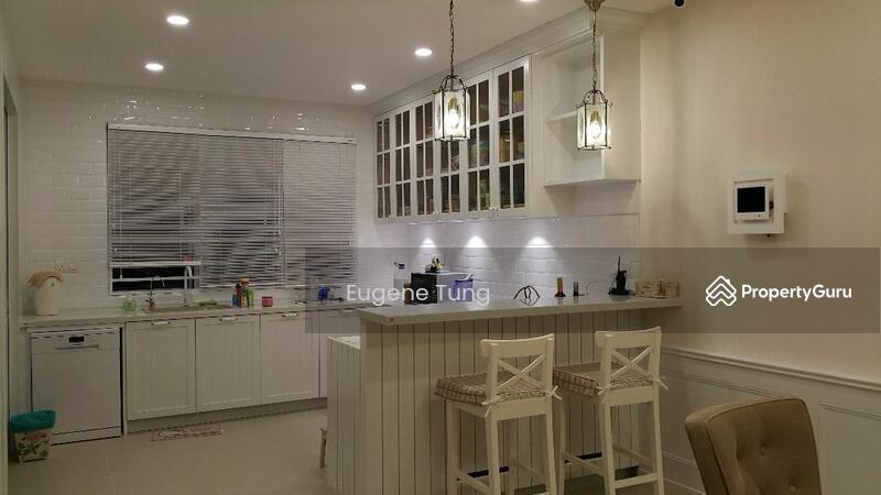 Untuk Dijual - Palms Pavilion, 3-Storey Terrace @ Sungai Nibong