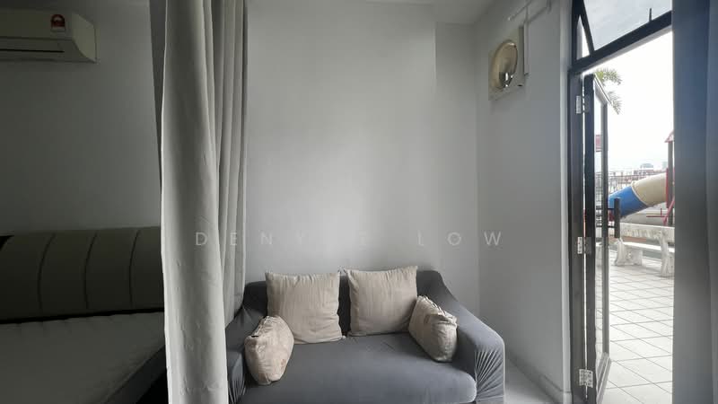 For Rent - Paramount View