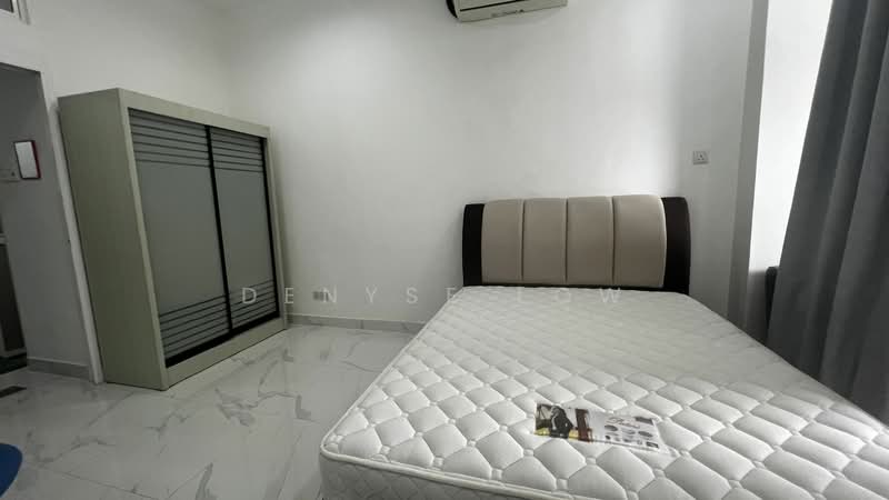 For Rent - Paramount View