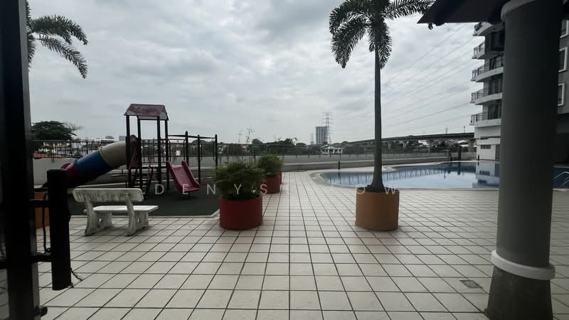 For Rent - Paramount View