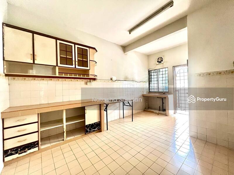 FREEHOLD 2 STOREY KELANA JAYA SS7 NEAR LRT STATION untuk Untuk Dijual - RM 790,000, Mac 2026 - PropertyGuru.com.my