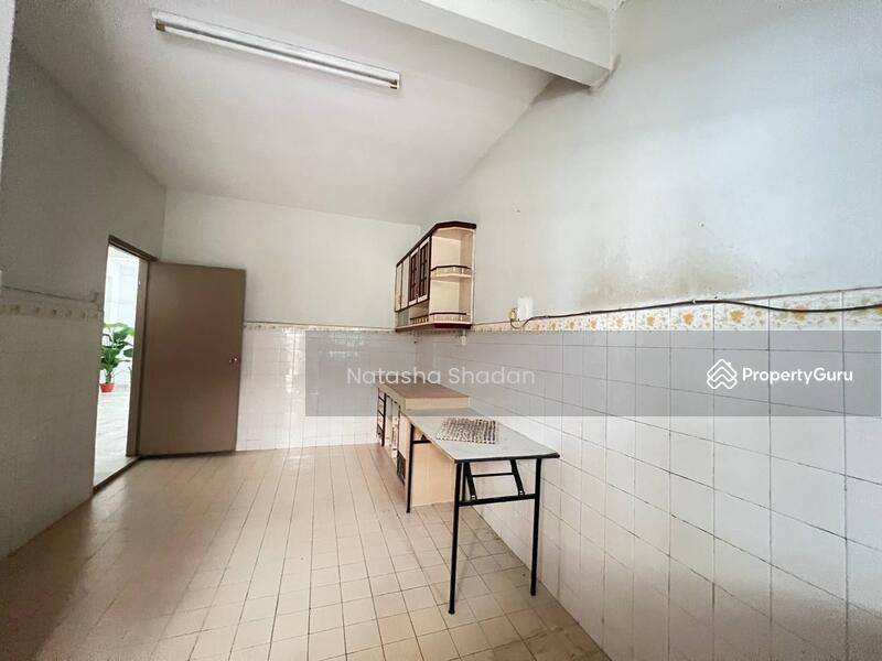 FREEHOLD 2 STOREY KELANA JAYA SS7 NEAR LRT STATION untuk Untuk Dijual - RM 790,000, Mac 2026 - PropertyGuru.com.my