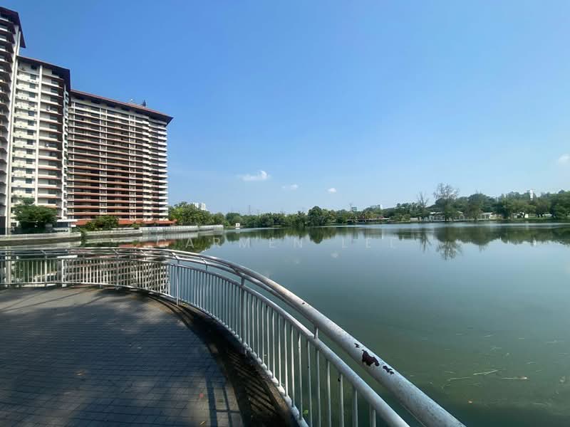 Untuk Dijual - The Boulevard