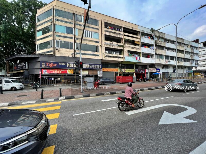 Untuk Dijual - Loke Yew