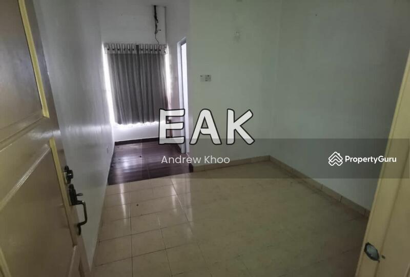 Bukit Raja Singles house 20x60 3Room 2bathroom Kitchen Bandar