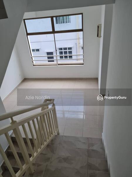 For Sale - NEW 3 Storey Terrace Taman Kota Syahbandar Melaka.