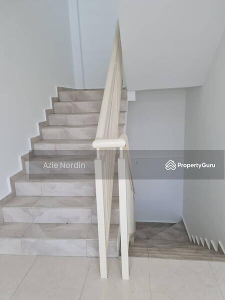 For Sale - NEW 3 Storey Terrace Taman Kota Syahbandar Melaka.