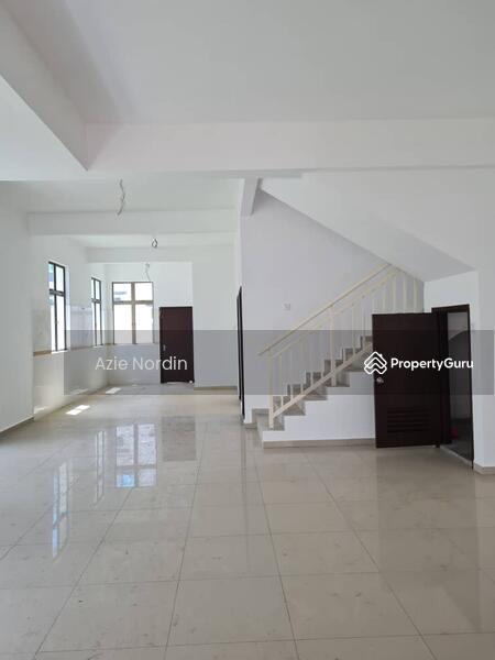 For Sale - NEW 3 Storey Terrace Taman Kota Syahbandar Melaka.