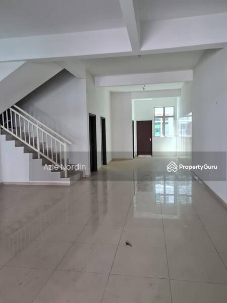 For Sale - NEW 3 Storey Terrace Taman Kota Syahbandar Melaka.