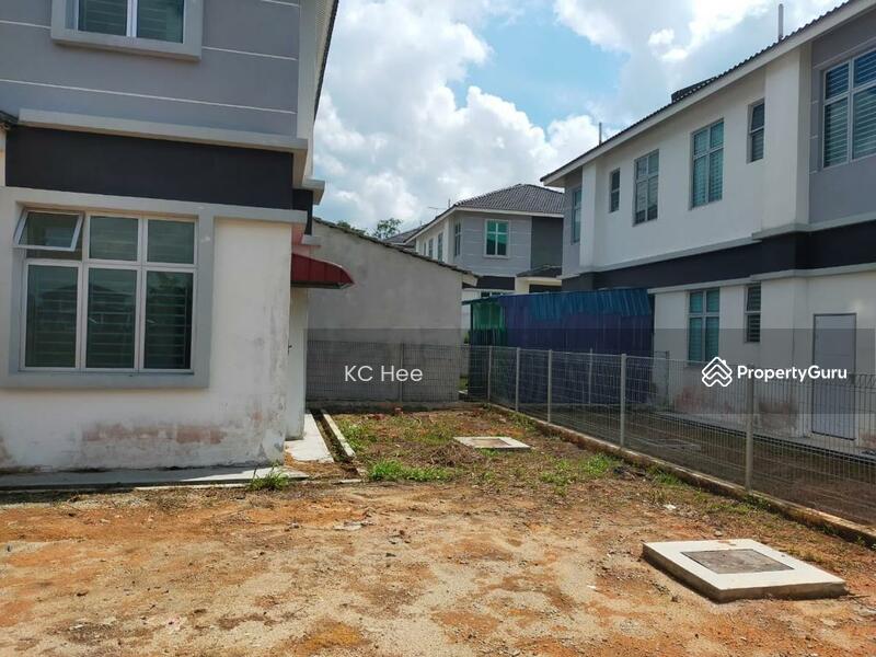 Taman Scientex Kulai, Jalan Scientex Impian, Bandar Indahpura, Kulai, Johor, 4 Bedrooms, Semi