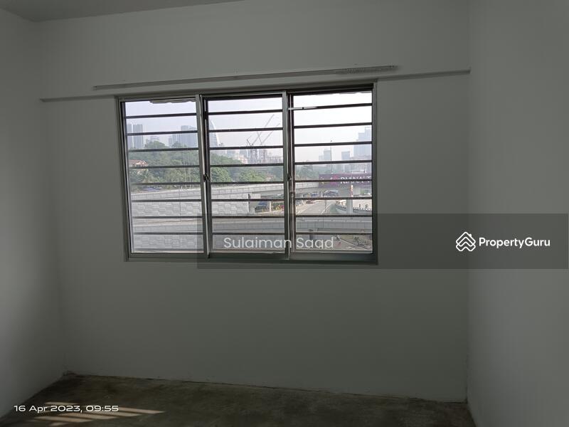 Apartment for Rent at Pantai Indah Fasa 2 - Sulaiman Saad - PropertyGuru.com.my