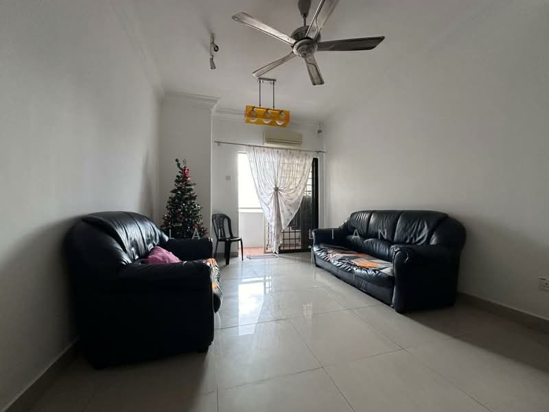 Apartment for Sale at Bougainvilla - Elaine Lian - Living Room - PropertyGuru.com.my