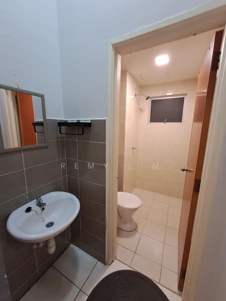 Apartment for Rent at Suria Residence - Remy Lim - Bathroom - PropertyGuru.com.my