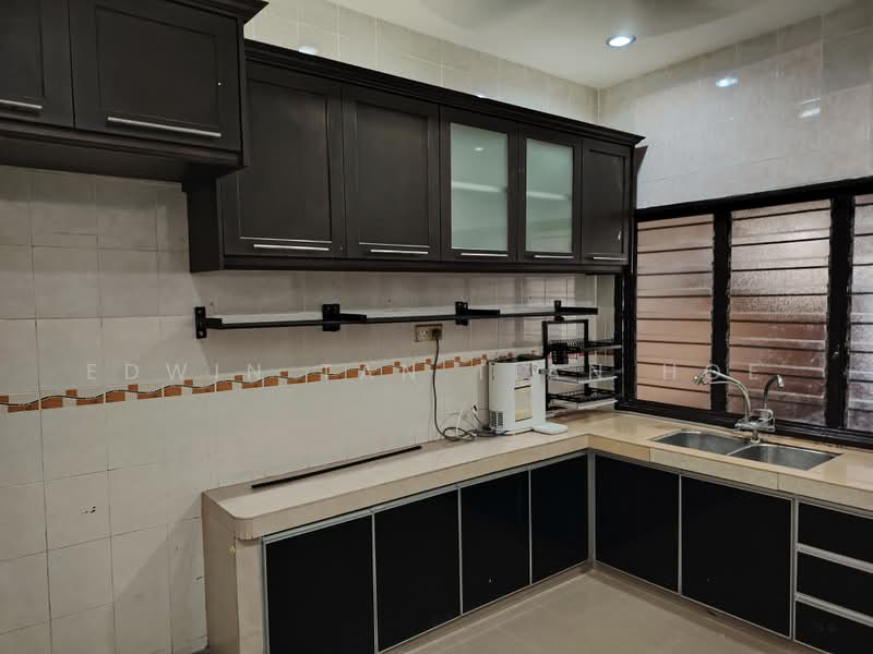Rumah Teres untuk Dijual di Bandar Puteri Klang (Klang) - Edwin Tan Tian Hoe - Kitchen - PropertyGuru.com.my