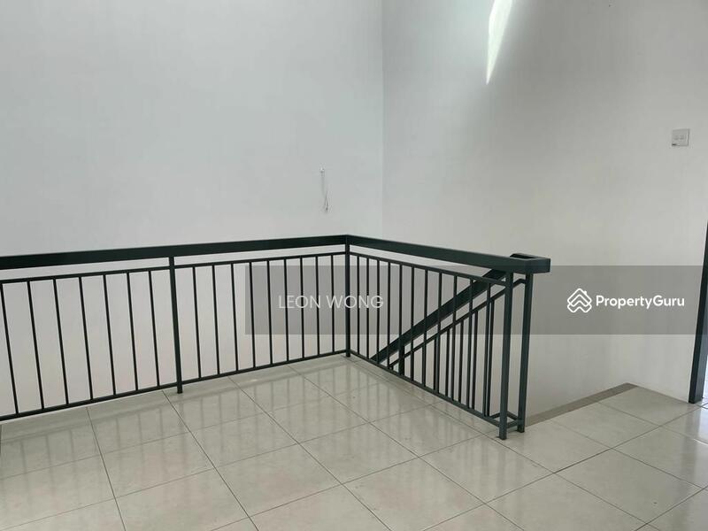 Rumah Teres 2 Tingkat untuk Dijual di Taman Scientex Rawang (Rawang) - LEON WONG - PropertyGuru.com.my