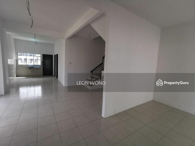 Rumah Teres 2 Tingkat untuk Dijual di Taman Scientex Rawang (Rawang) - LEON WONG - PropertyGuru.com.my