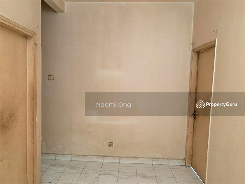 For Sale - Taman Rainbow Double Storey Terrace