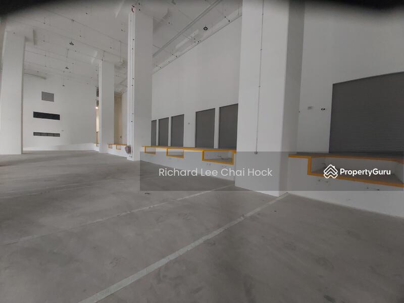For Rent - 30,000 to 400,000 ft2 Warehouse/factory/ 30,000 至 400,000 平方尺仓库/工厂巴生,莎阿南