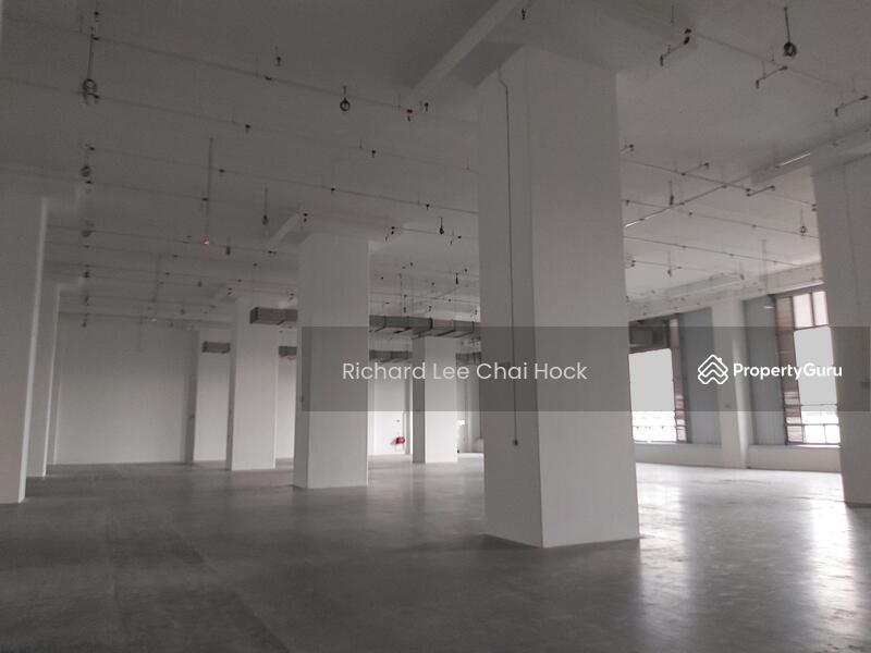 For Rent - 30,000 to 400,000 ft2 Warehouse/factory/ 30,000 至 400,000 平方尺仓库/工厂巴生,莎阿南